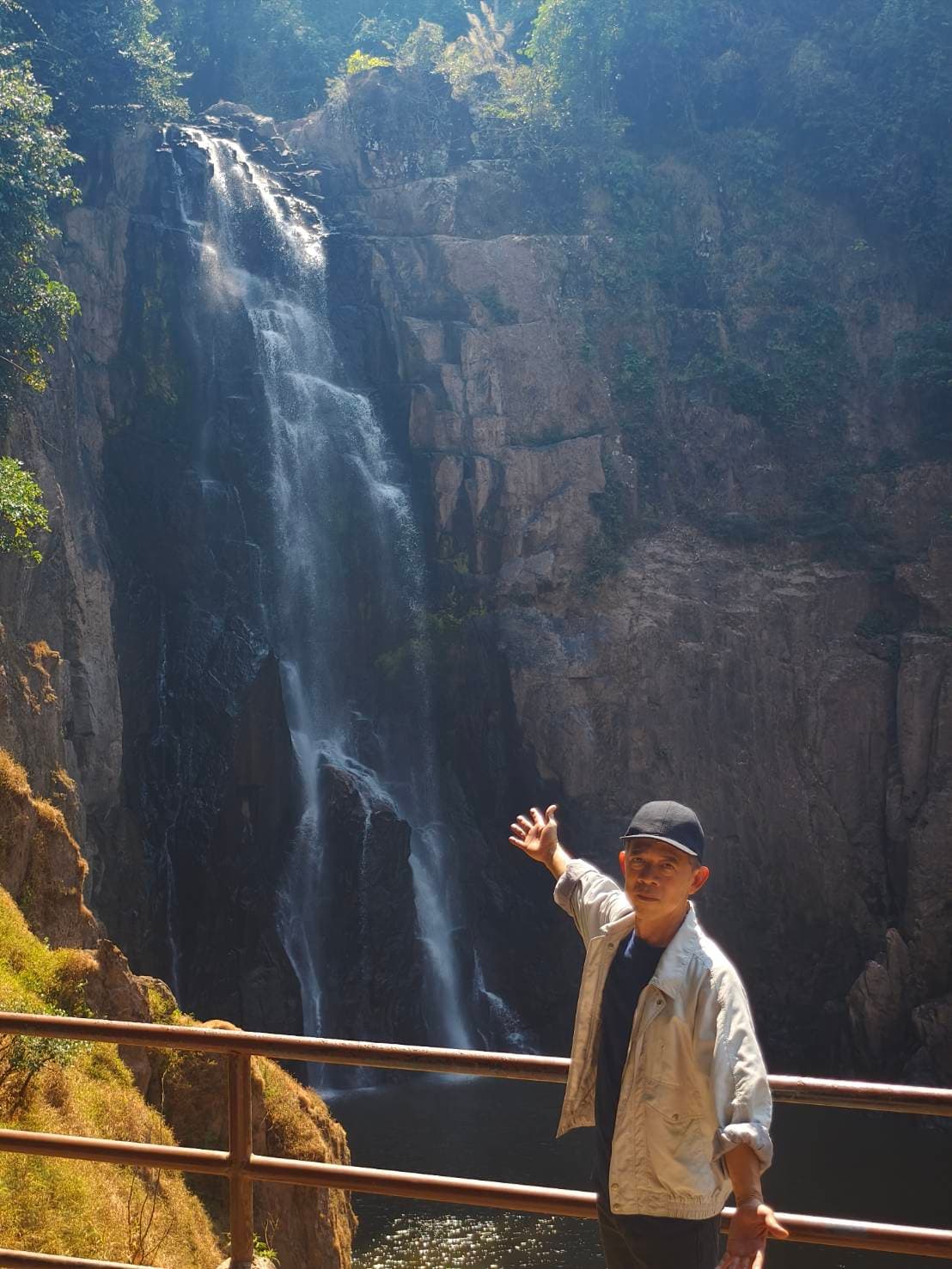 Haew Narok Waterfall 9